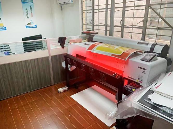 法定代表人吴伟俊,公司经营范围包括:印刷品印刷(包装装潢印刷品,其他